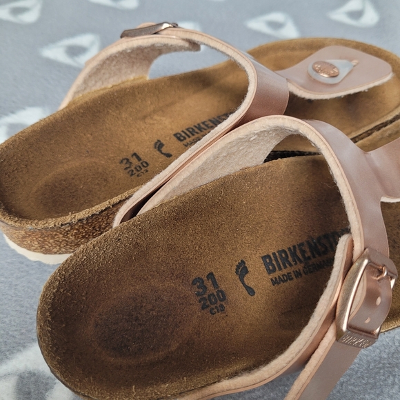 Birkenstock Gizeh Kids Sz 31 Birko Flor Silver Metallic Copper Sandals - Picture 6 of 11